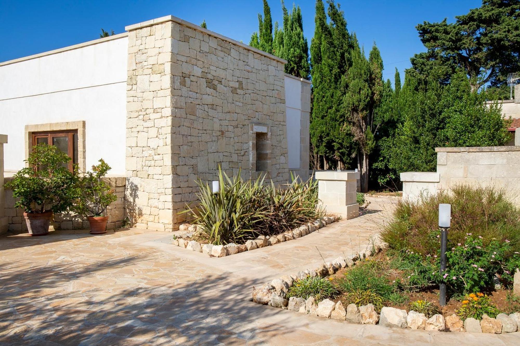 Masseria L'Uliveto Agri Resort オートラント エクステリア 写真
